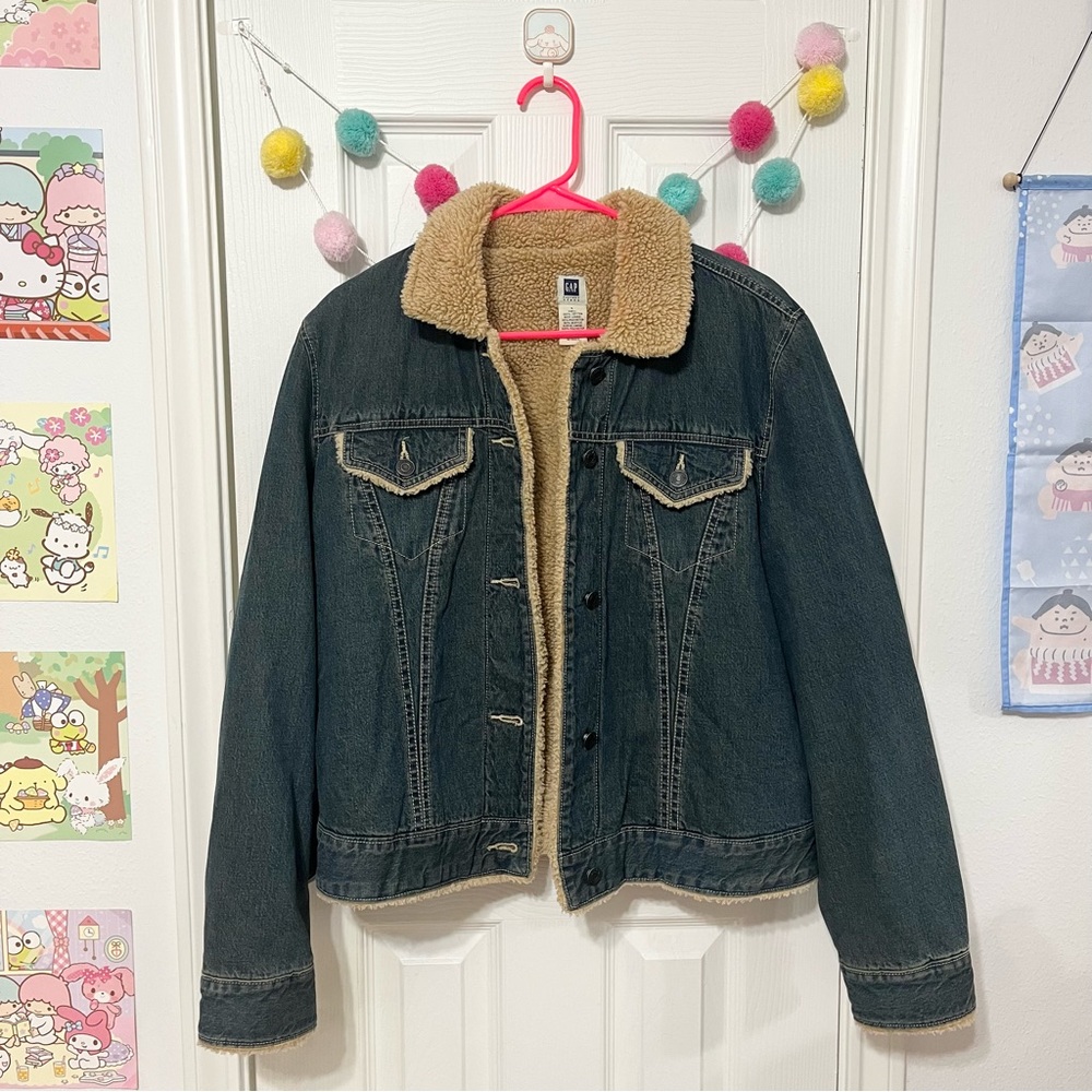 Vintage Y2K GAP Sherpa Lined Denim Jacket